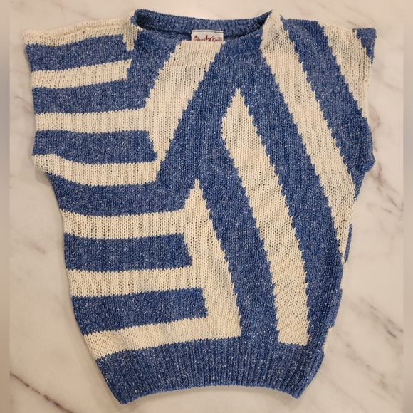 Shapely Knits Tops - 80's 90's Vintage‎ stripe Silk sleeveless cap sleeve sweater